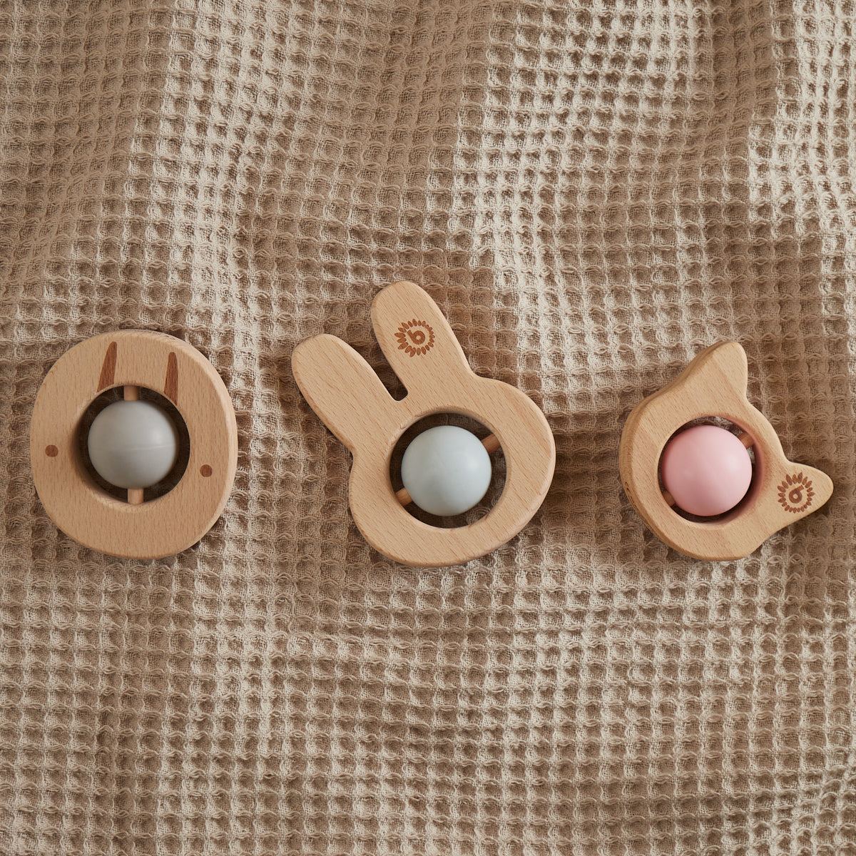 Beißring Hase mit Silikonball